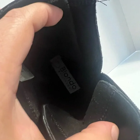 Blondo Camila Waterproof Black Leather Triple Buckle Moto Boots 9 - Picture 12 of 12